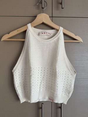 Crop top Karavan KRVN ivory like new