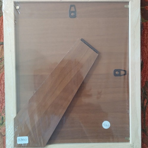 Wooden photo frames like new, set of 2
