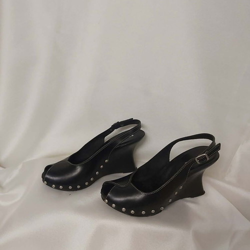 Black leather platform shoes Trux Passarella like new, size 38