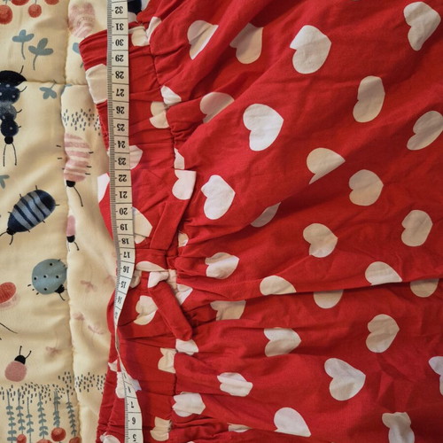 Skirt red with hearts LC Waikiki like new for 8 years old