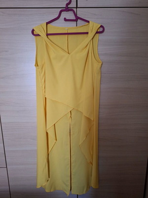Asymmetric blouse yellow new, size M
