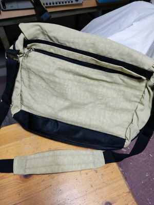Urban school messenger bag like new, 40x35 cm