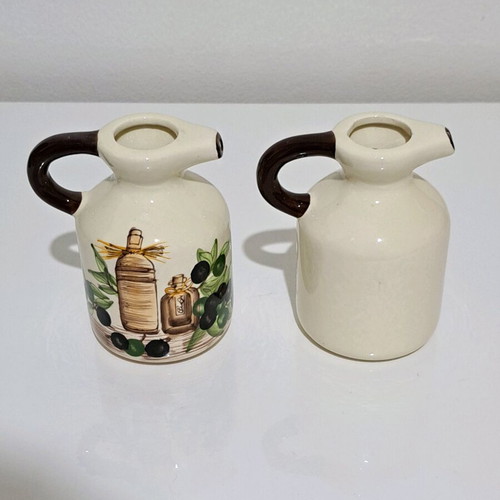 Ceramic oil and vinegar set used, 2 pieces