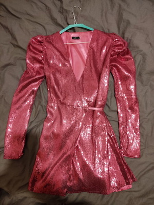 Mini pink dress with sequins, puff sleeves and Natty belt one size