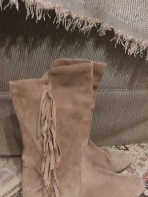 Suede boots with fringes used, size 41, beige brown