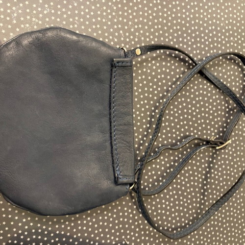 Vera Pelle leather crossbody bag new, blue with fan design