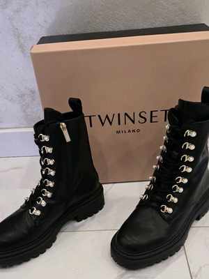 Twinset leather boots new, size 38, black