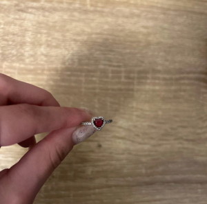 Pandora ring