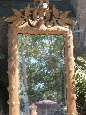 Large Louis XV Period Mirror In Gilt Wood
