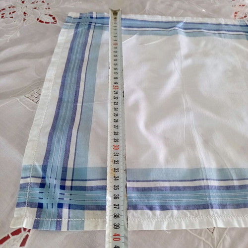 Set of 4 vintage men's cotton handkerchiefs used, assorted designs