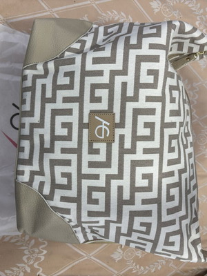 Aris Gewrgio shoulder beach travel bag, beige