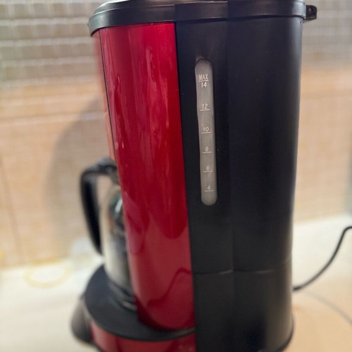 Princess filter coffee maker like new with permanent filter and glass carafe