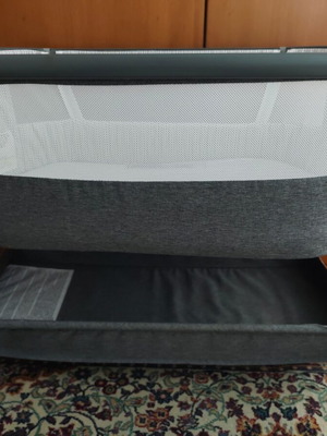 Go Sleeper Giordani co-sleeper baby cot like new
