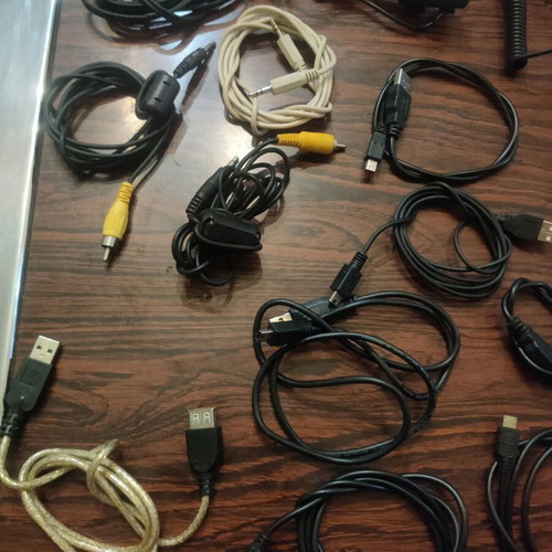 Various cables and chargers like new