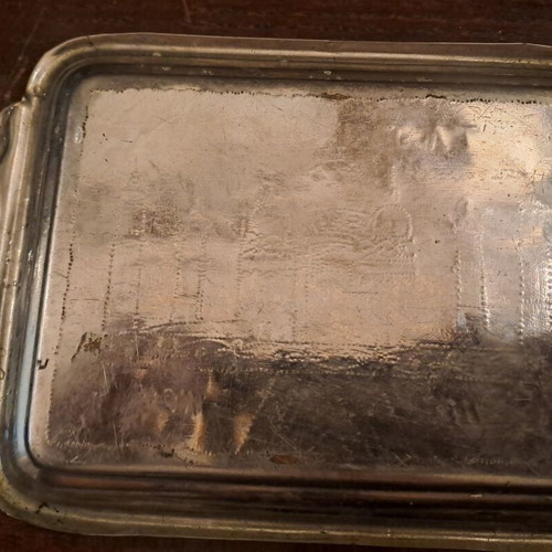 Vintage decorative plate with Taj Mahal engraving used