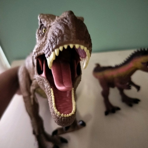 Dinosaurs with sound like new, set of two