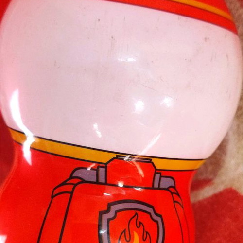 Pawpatrol kids cup used with plastic-like lid