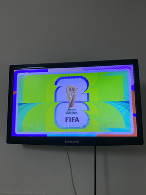 Samsung T19C300 19” LED TV Monitor like new