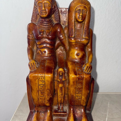 Decorative statue couple inspired by Ancient Egypt like new
