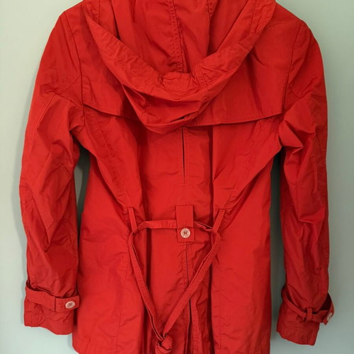 Henry Cottons red lightweight jacket used with detachable hood