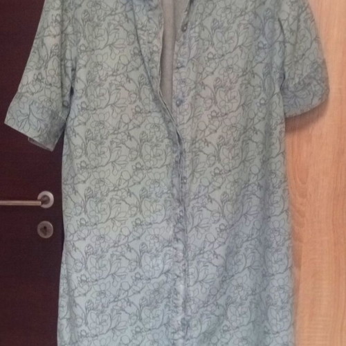 Women's denim dress with print and front buttons used, size L