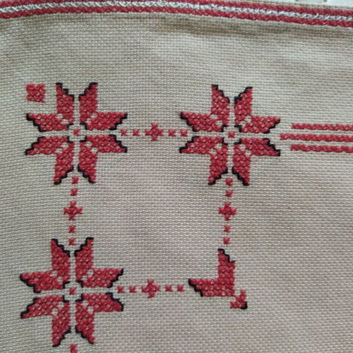 Hand embroidered tablecloth new, size 68x68 cm