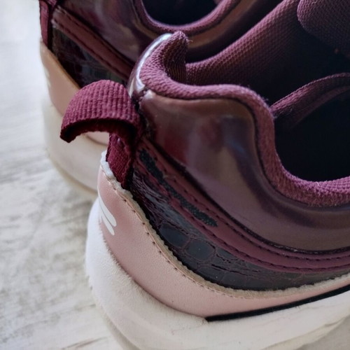 Fila sneakers like new, bordo color, size 38