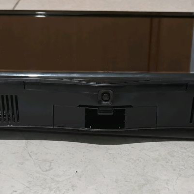 LG 24" TV used with broken left stand