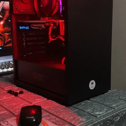 Intel i5 Gaming PC v43 with Sapphire RX 570 8GB and RGB RAM