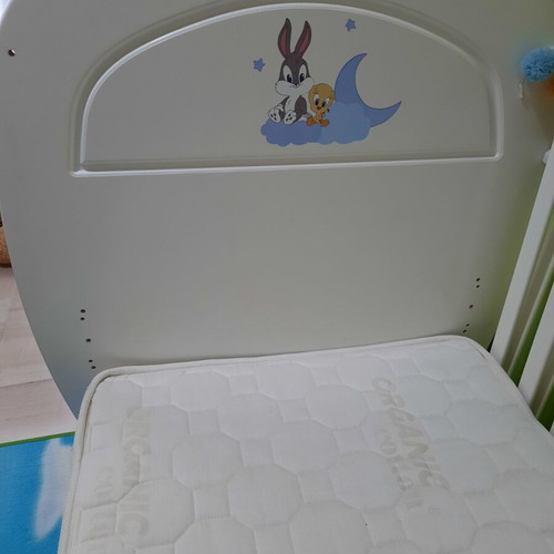 Cradle-Bed