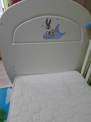 Cradle-Bed