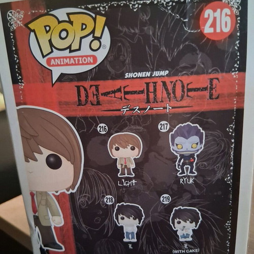 Funko Pop Light Yagami #216 vaulted collectible figure like new