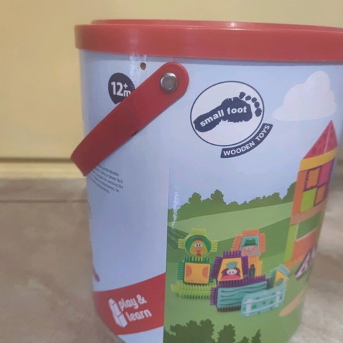 Small Foot wooden blocks farm like new