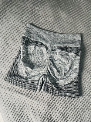 Sports pants like new, gray