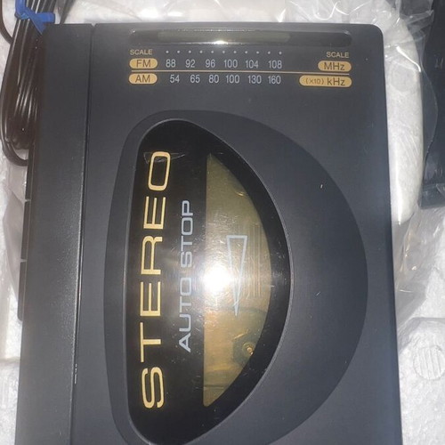 Sharp Japan Walkman in excellent condition with headphones and manual