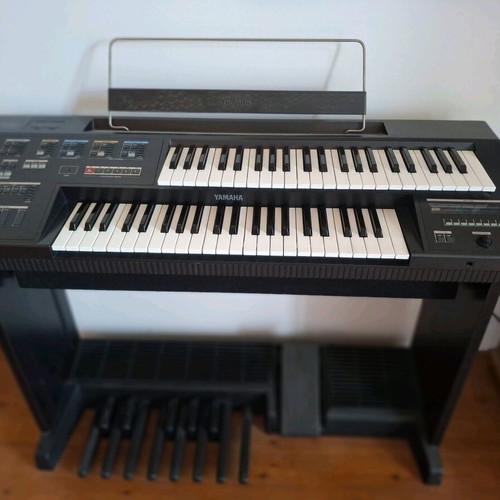 Yamaha Electone ME-35A vintage electric organ keyboard