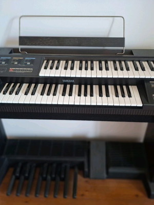 Yamaha Electone ME-35A vintage electric organ keyboard