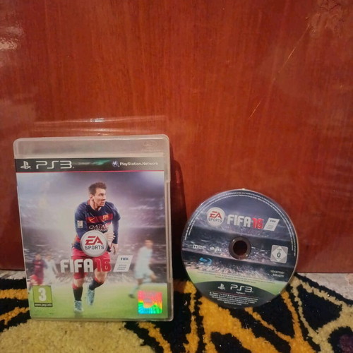 PlayStation 3 bundle FIFA 13, FIFA 14, FIFA 16, FIFA 17 like new without manual