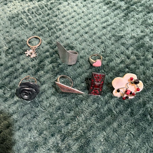 Rings like new, multicolored