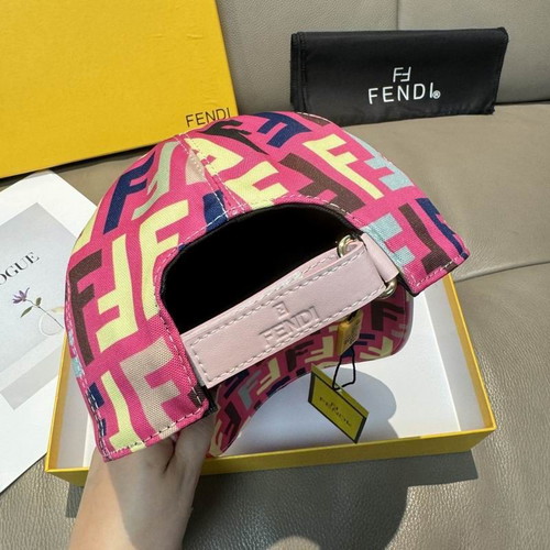 Fendi baseball cap new, white and pink, one size