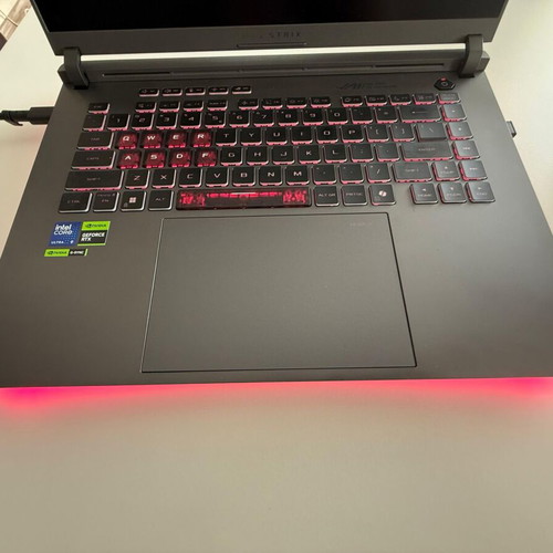 Asus ROG Strix G16 G615 i9 Ultra, RTX 5060, 32GB RAM, new