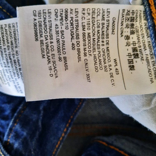 Levi's 501 Bermuda shorts dark blue like new, W27