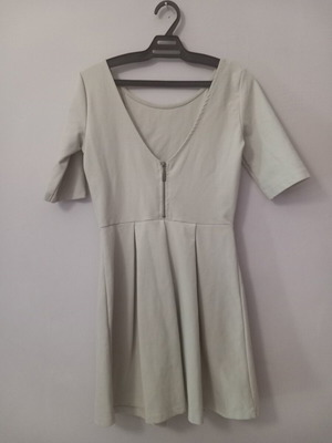 Dress beige size Medium like new