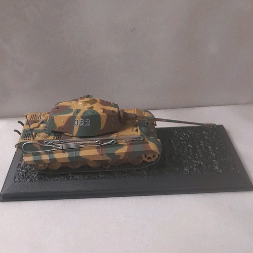 Tiger 1944 tank model used in excellent condition