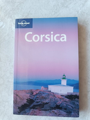 Corsica Lonely Planet travel guide like new, English