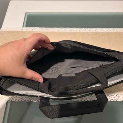 Tucano Work Out laptop shoulder/hand bag 13” - 14” like new, black and grey
