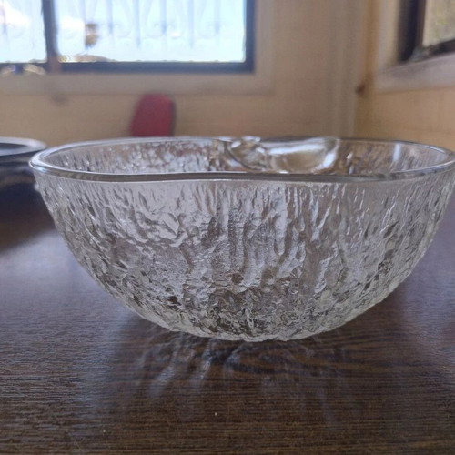 Glass embossed apple-shaped container like new