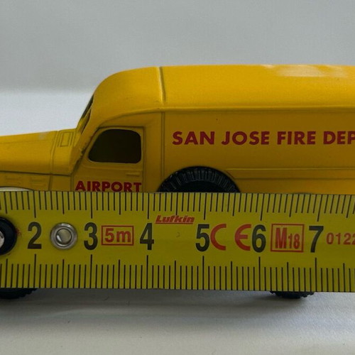 Lledo 1986 Dodge 4x4 San Jose Fire Dept 1942 new