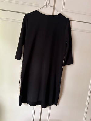 ZARA BASIC dress S used, trumpet sleeve, polyester, made in PORTUGAL