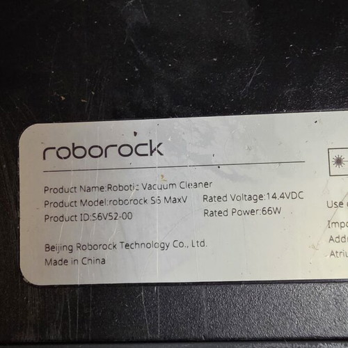 Roborock S6MaxV vacuum cleaner used